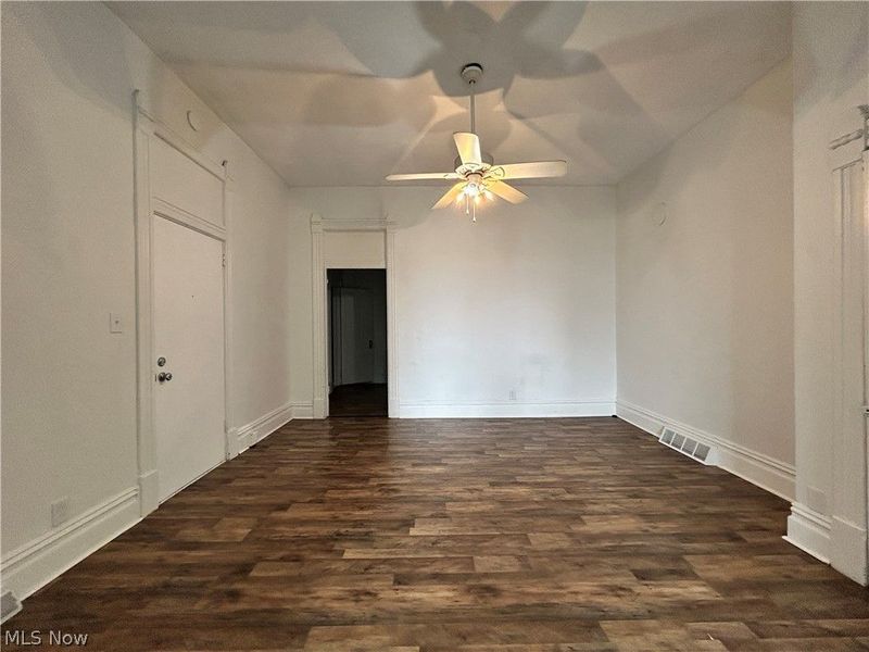 212 Main Street, Unit 1/2, Toronto, OH 43964 Photo 3