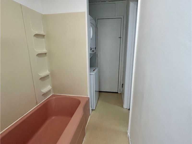 212 Main Street, Unit 1/2, Toronto, OH 43964 Photo 9