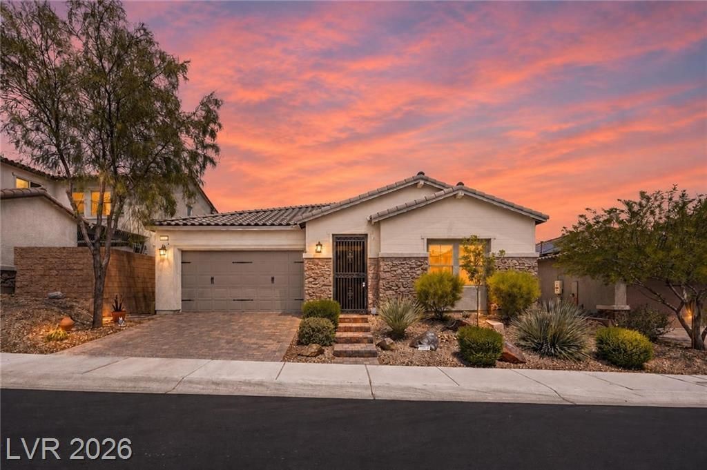 9954 Bighorn Bellows Avenue, Las Vegas, NV 89166