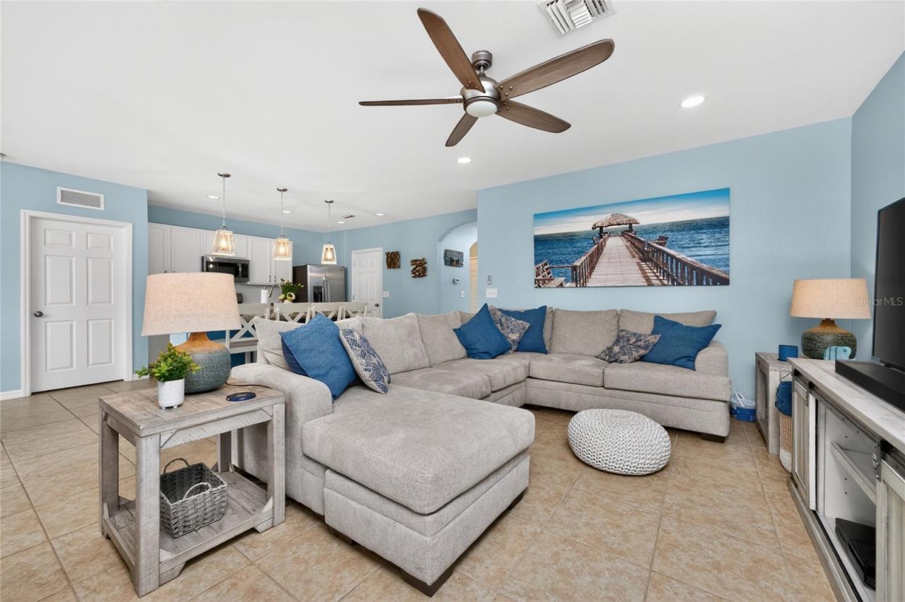 7164 Mikasa Drive, Punta Gorda, FL 33950 Photo