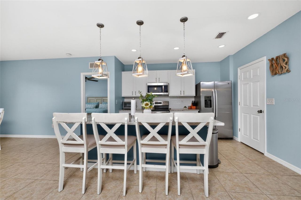 7164 Mikasa Drive, Punta Gorda, FL 33950 Photo