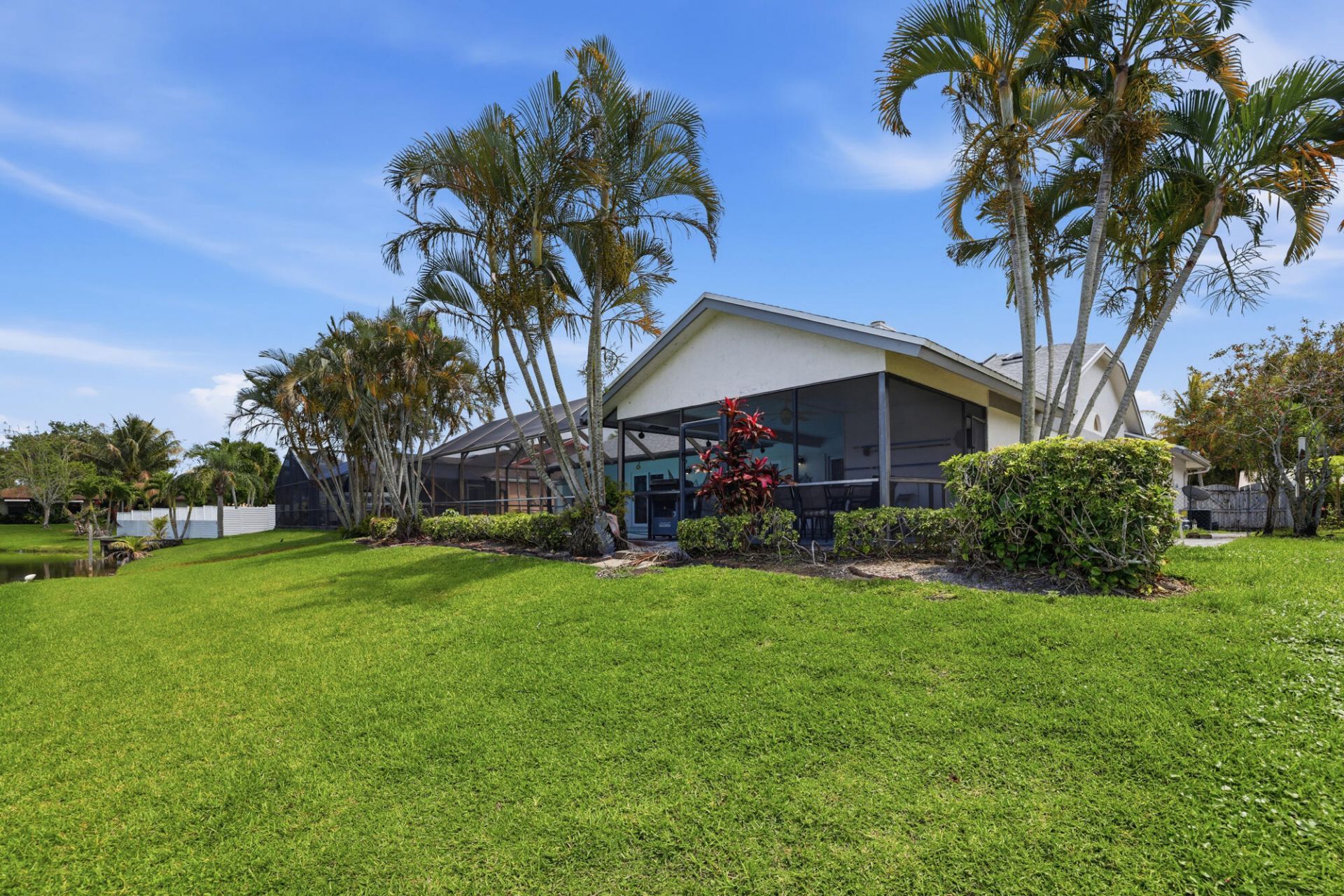 191 Parkwood Drive, Royal Palm Beach, FL 33411 Photo