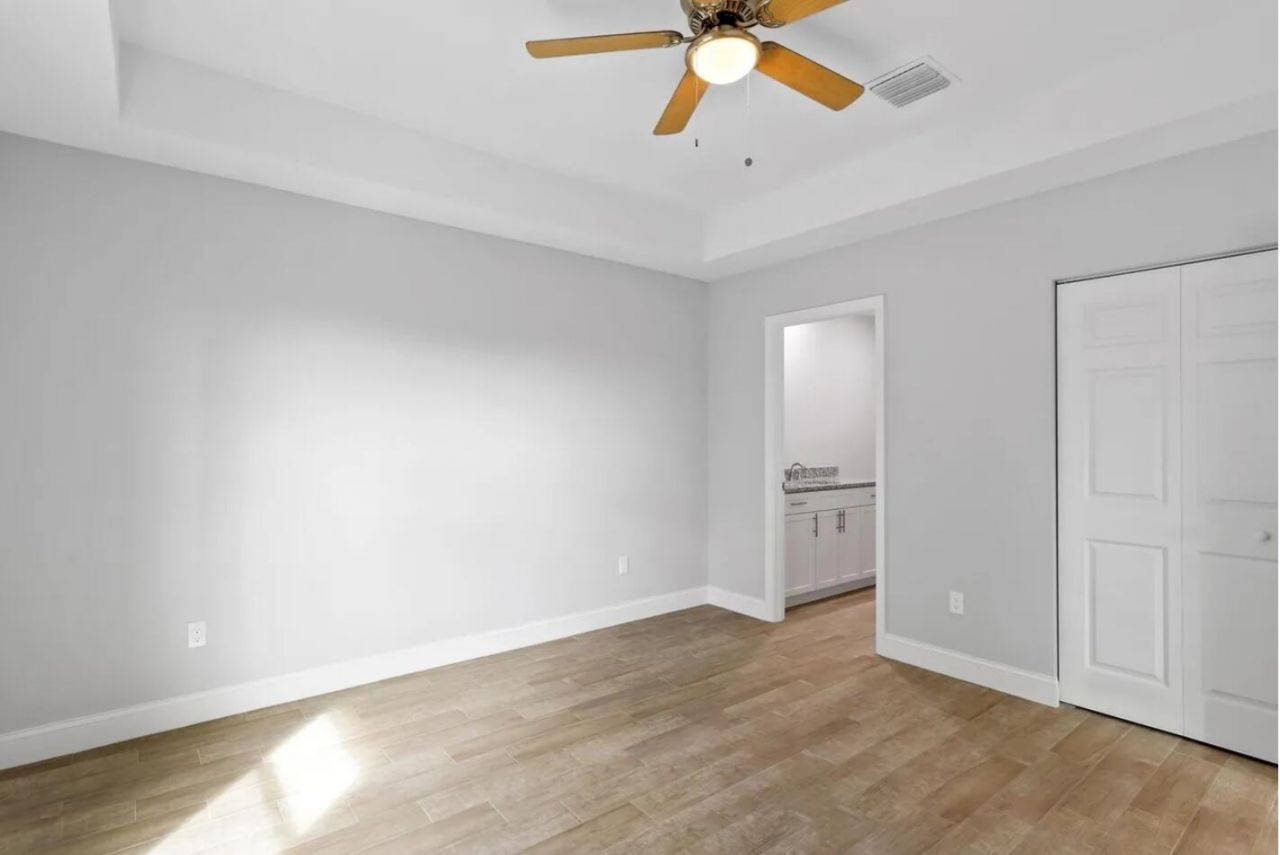 2213 Division Avenue, West Palm Beach, FL 33407 Photo