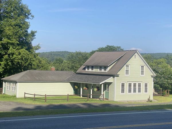 5863 Vermont Route 14, Royalton, VT 05068