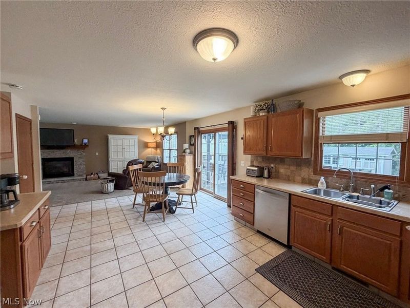 510 Deer Run Drive, Boardman, OH 44512 Photo 8