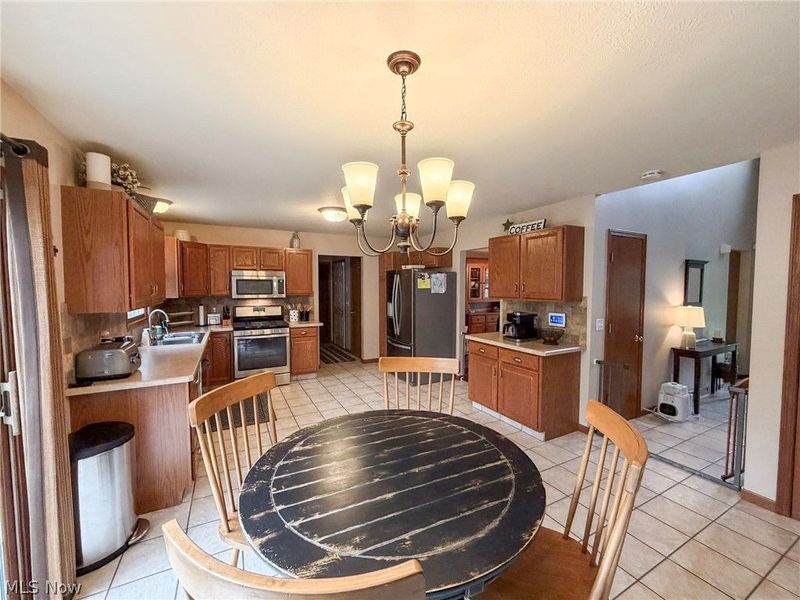 510 Deer Run Drive, Boardman, OH 44512 Photo 9