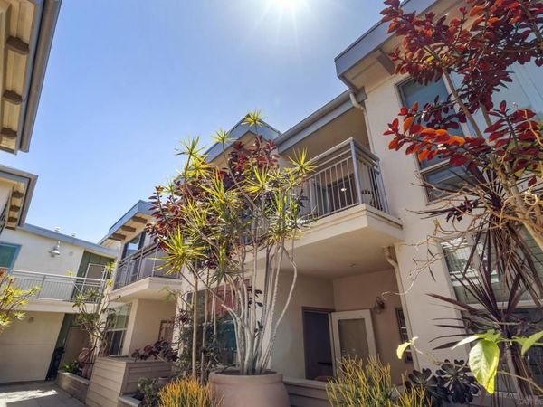 687 S Coast Hwy 101, Unit 219, Encinitas, CA 92024