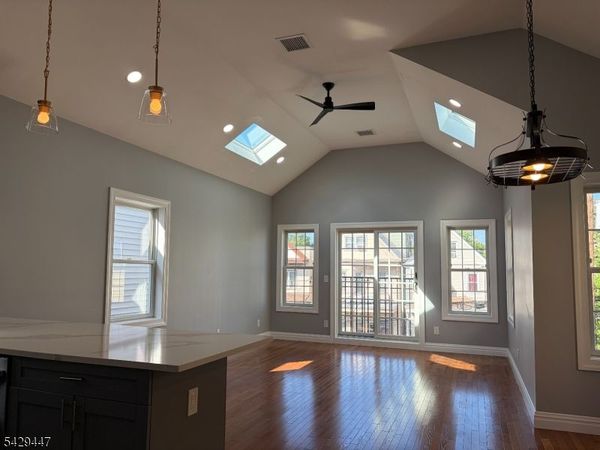 84 Andrew St, Unit 2, Bayonne, NJ 07002