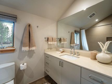 11230 Sutters Trail, Truckee, CA 96161 Photo