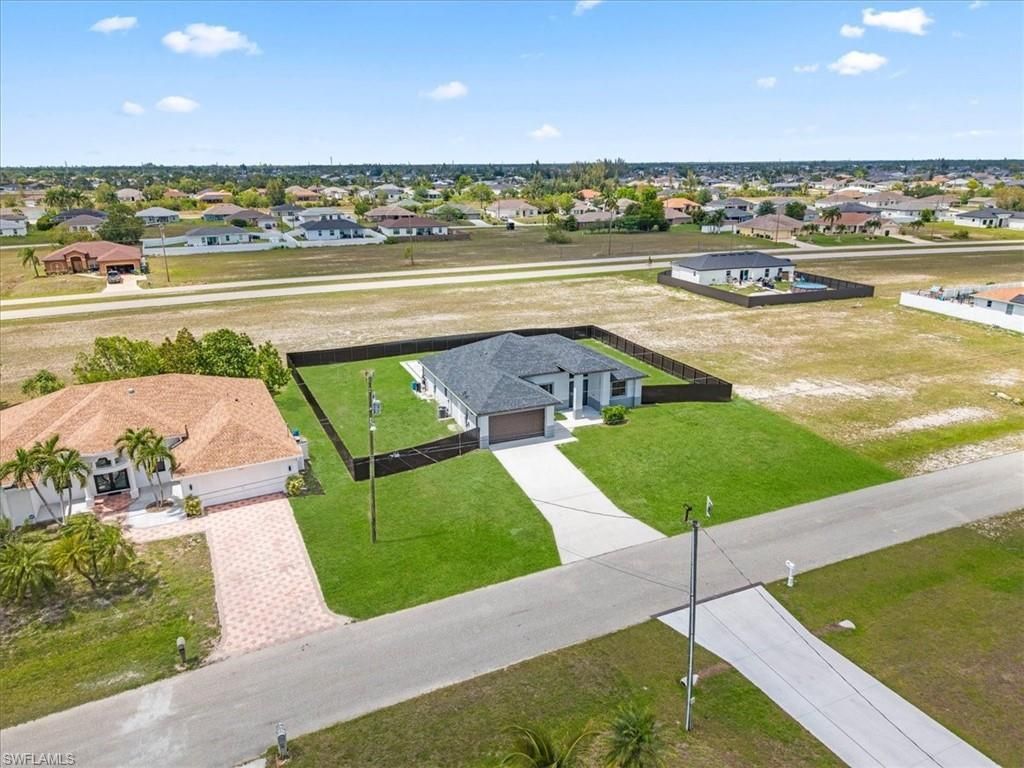 1925 NW 15th Ter , Cape Coral, FL 33993 Photo