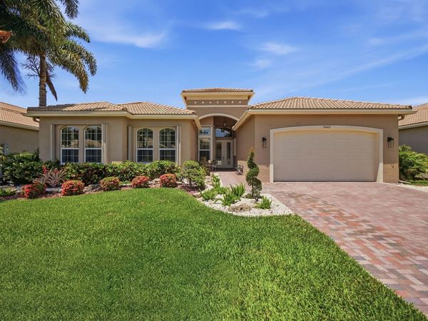 10469 Whitewind Circle, Boynton Beach, FL 33473