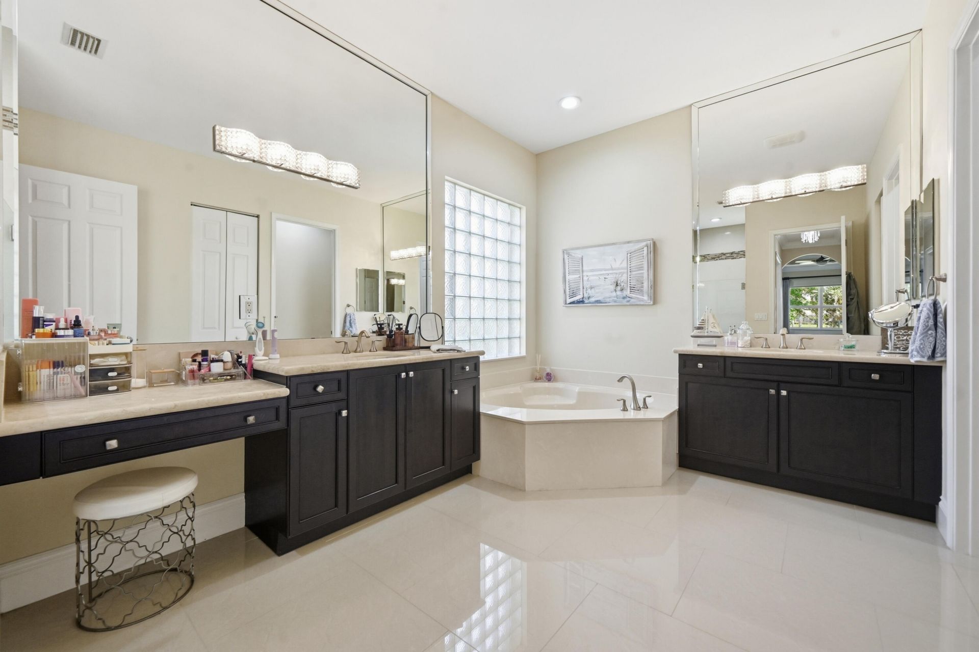 10469 Whitewind Circle, Boynton Beach, FL 33473 Photo