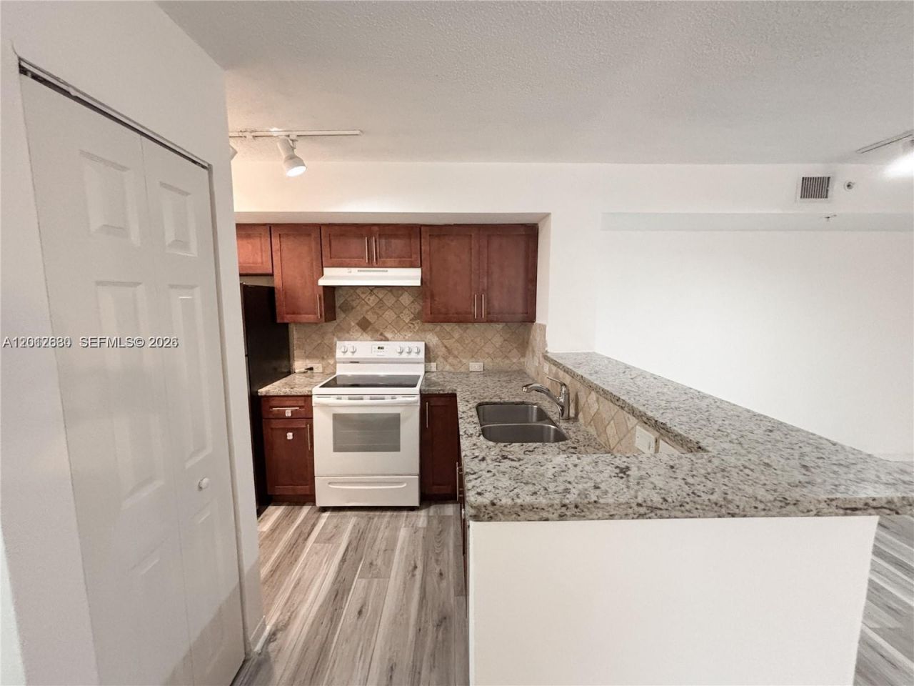 655 SW 111th Way , Unit 201, Pembroke Pines, FL 33025 Photo