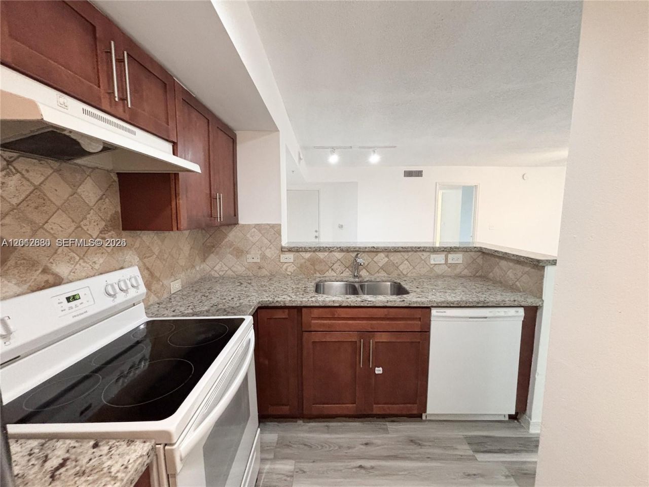 655 SW 111th Way , Unit 201, Pembroke Pines, FL 33025 Photo