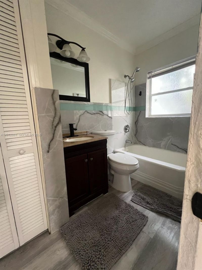 915 N 19th Ave , Hollywood, FL 33020 Photo