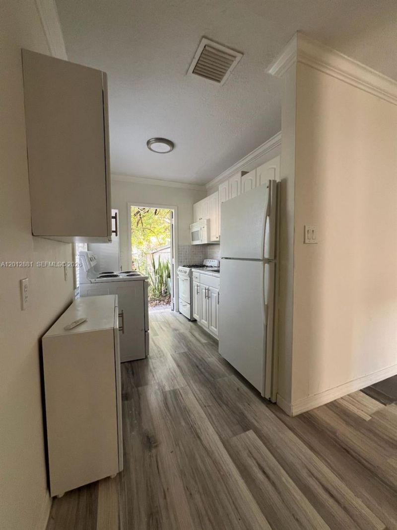 915 N 19th Ave , Hollywood, FL 33020 Photo