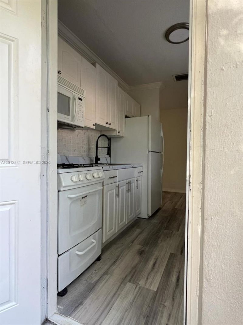 915 N 19th Ave , Hollywood, FL 33020 Photo