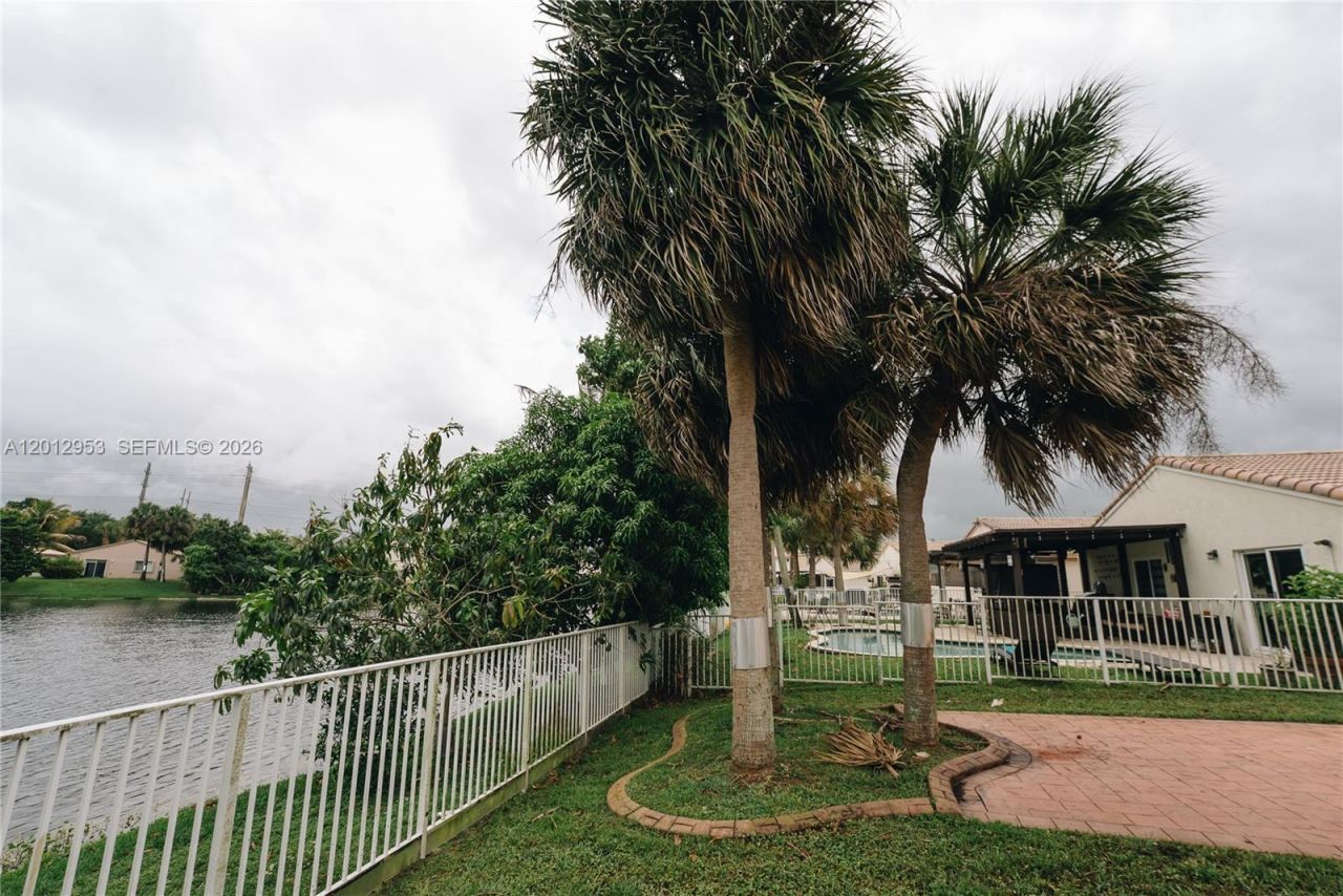 4595 SW 125th Ln , Miramar, FL 33027 Photo
