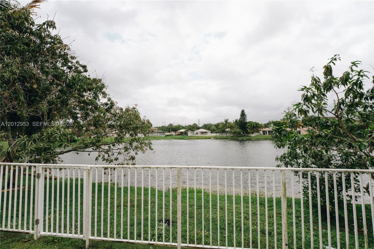4595 SW 125th Ln , Miramar, FL 33027 Photo