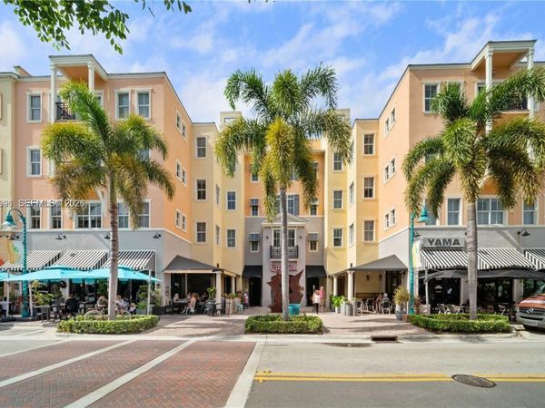 200 NE 2nd Ave , Unit 304, Delray Beach, FL 33444
