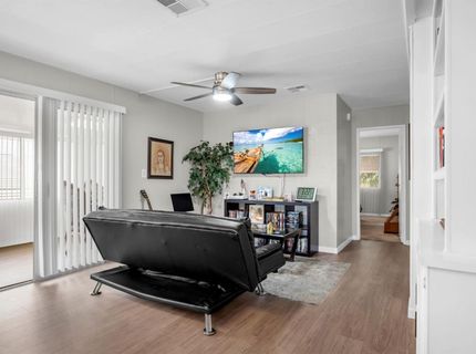 8181 Folsom Blvd #219, Sacramento, CA 95826 Photo