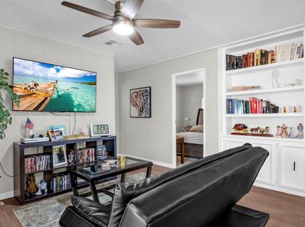 8181 Folsom Blvd #219, Sacramento, CA 95826 Photo