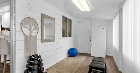 8181 Folsom Blvd #219, Sacramento, CA 95826 Photo