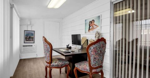 8181 Folsom Blvd #219, Sacramento, CA 95826 Photo
