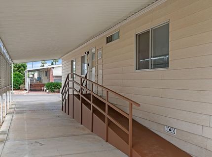 8181 Folsom Blvd #219, Sacramento, CA 95826 Photo