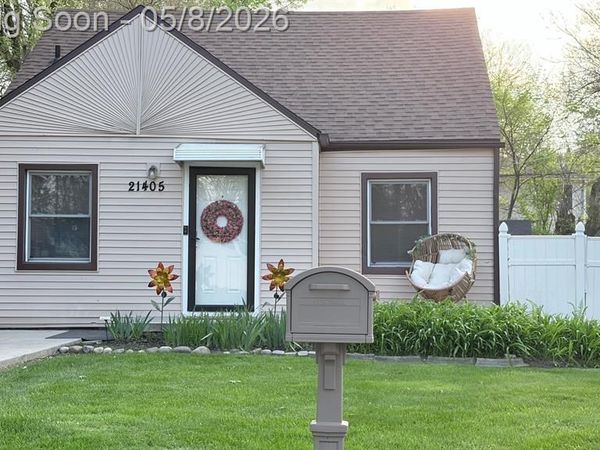 21405 Indian Street, Southfield, MI 48033