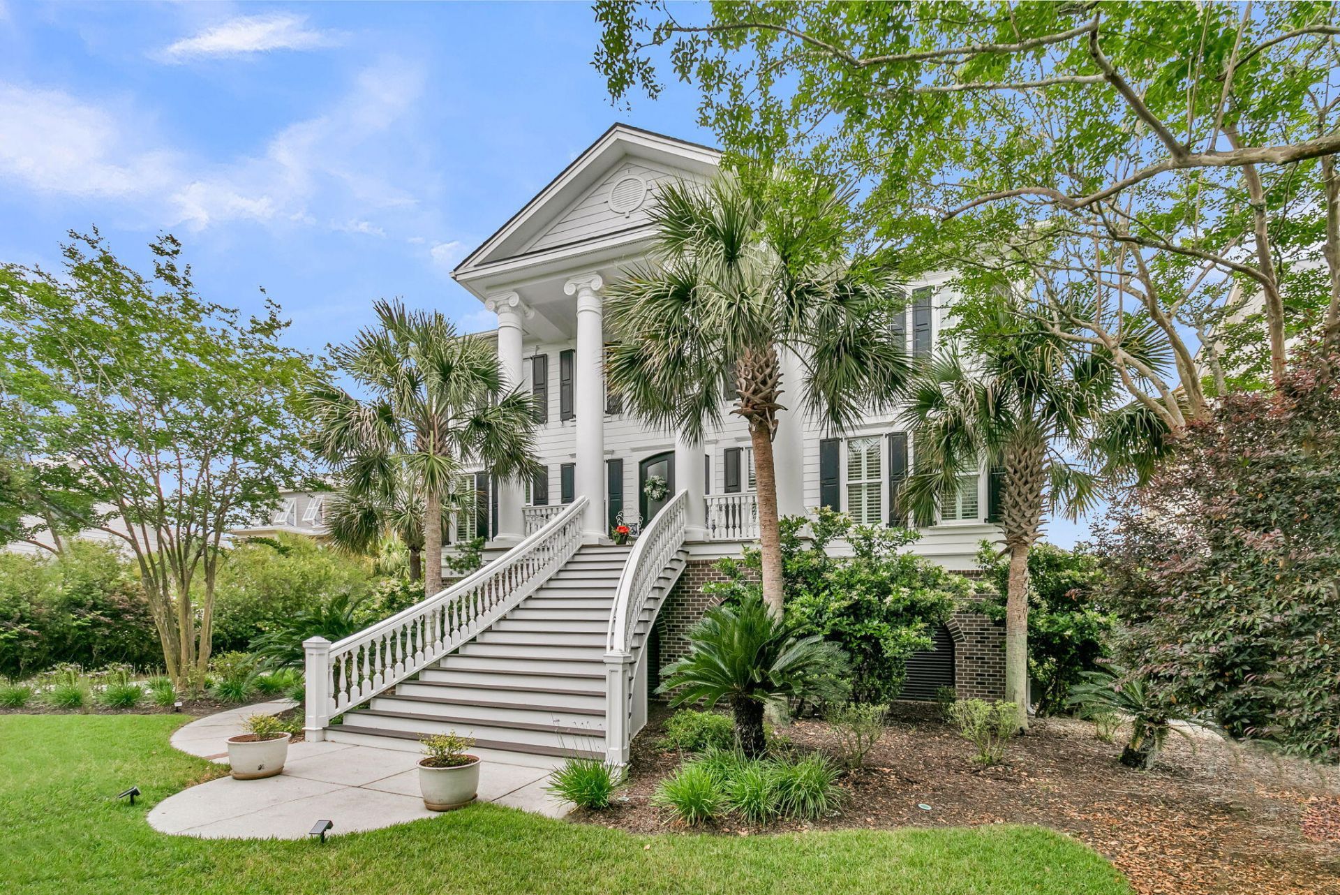 1652 Rivertowne Country Club Drive Photo 4