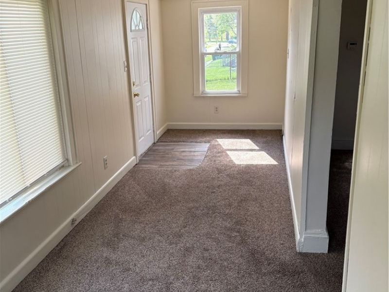 823 Marie Avenue, Akron, OH 44314 Photo 8