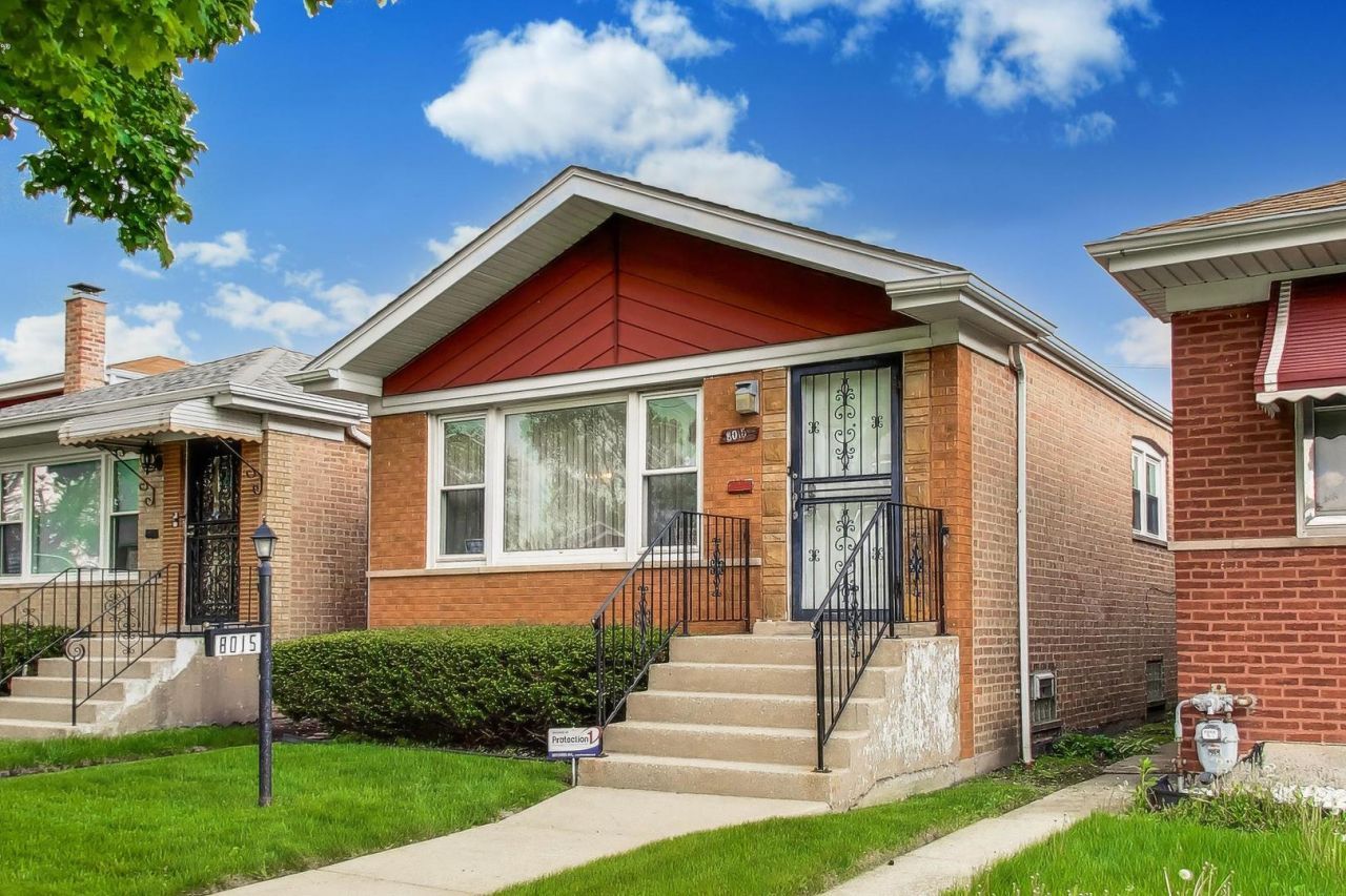 8015 S Wentworth Avenue, Chicago, IL 60620 Main Photo