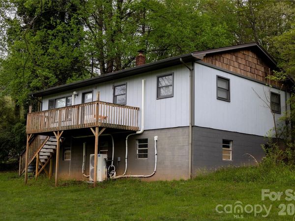 57 Gribble Road , Franklin, NC 28734