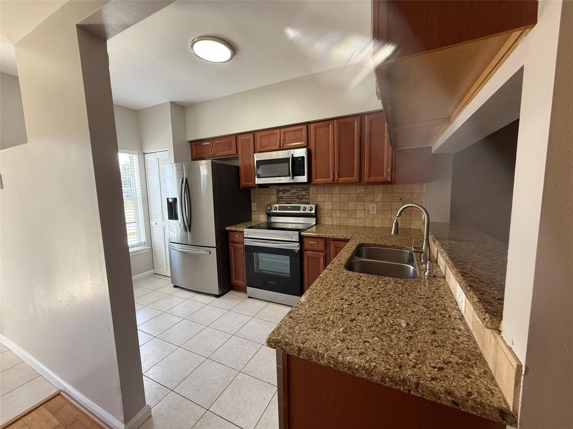 5295 Jamboree Place, Margate, FL 33063 Photo