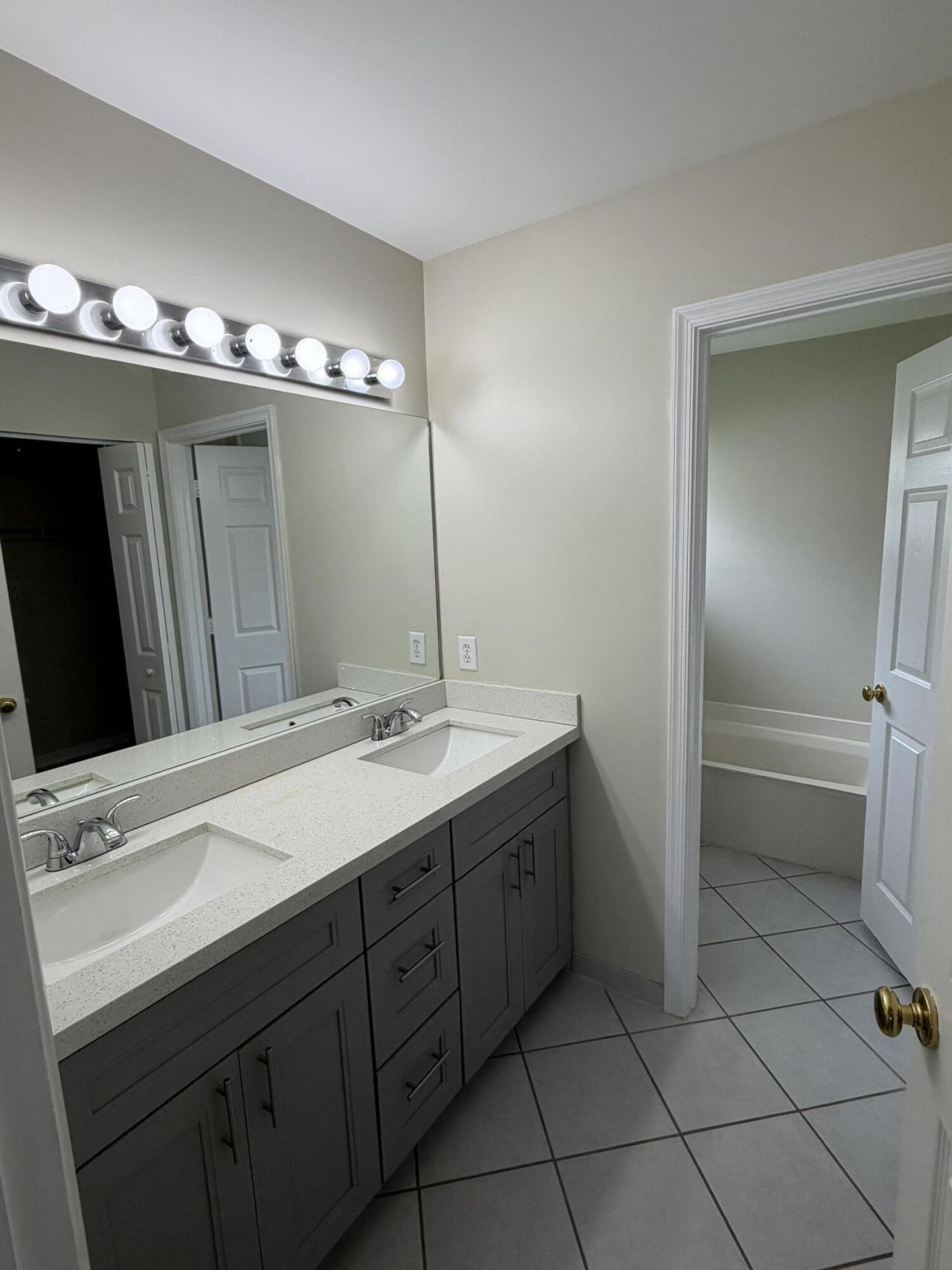 387 SW 206th Avenue, Pembroke Pines, FL 33029 Photo