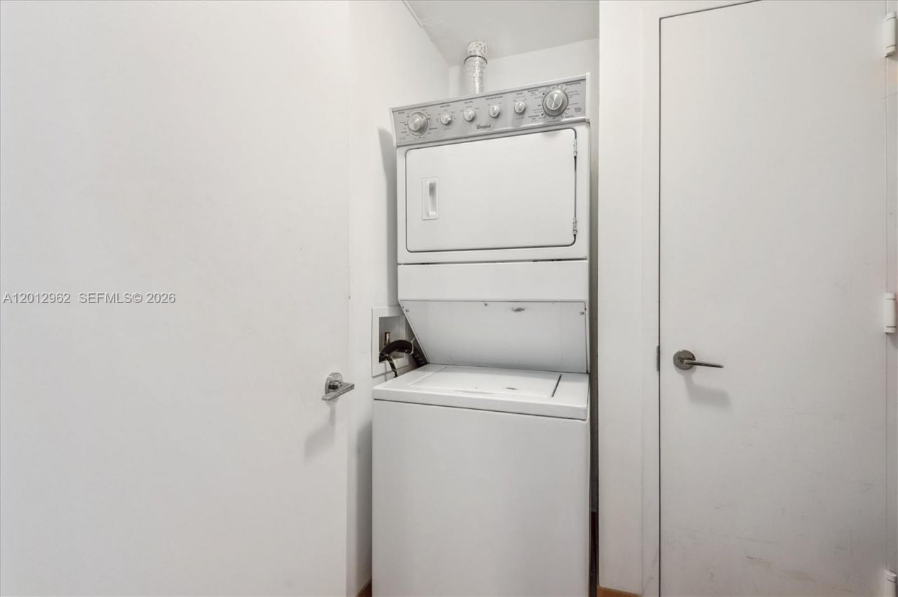 701 Crandon Blvd, Unit PH-1, Key Biscayne, FL 33149 Photo