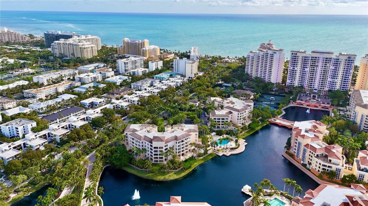 701 Crandon Blvd, Unit PH-1, Key Biscayne, FL 33149 Photo
