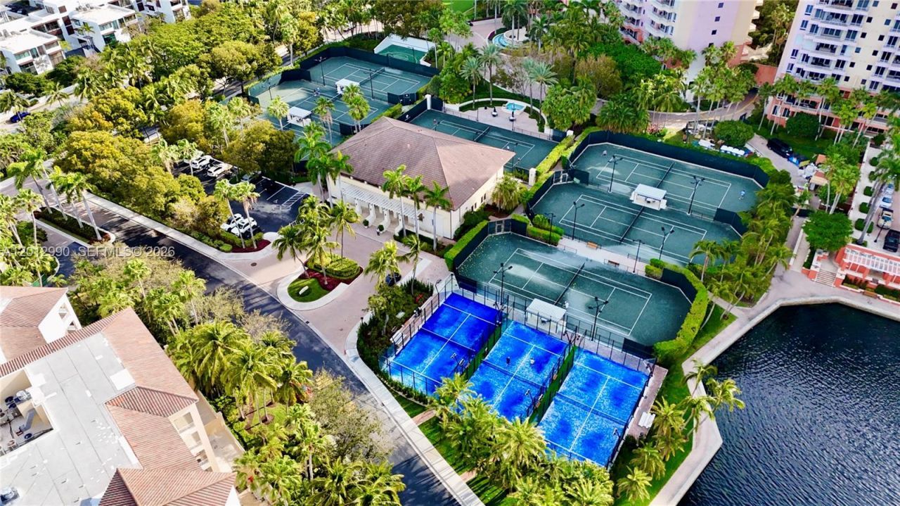 701 Crandon Blvd , Unit 401, Key Biscayne, FL 33149 Photo