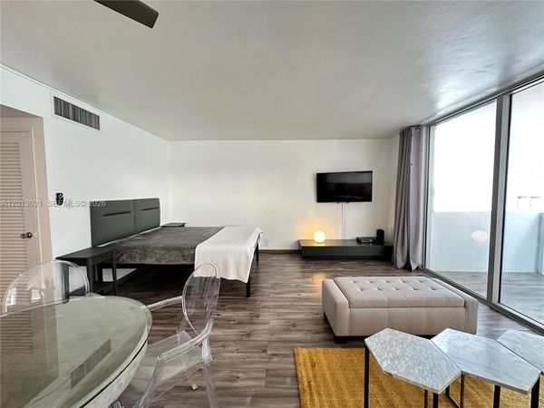 1200 West Ave , Unit 724, Miami Beach, FL 33139