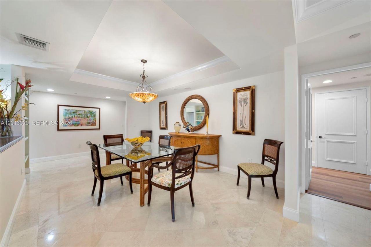 791 Crandon Blvd , Unit 404, Key Biscayne, FL 33149 Photo