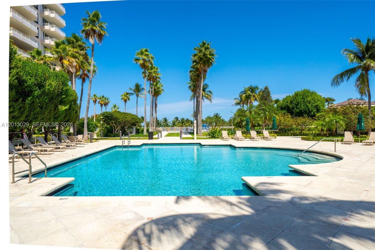 791 Crandon Blvd , Unit 404, Key Biscayne, FL 33149 Photo
