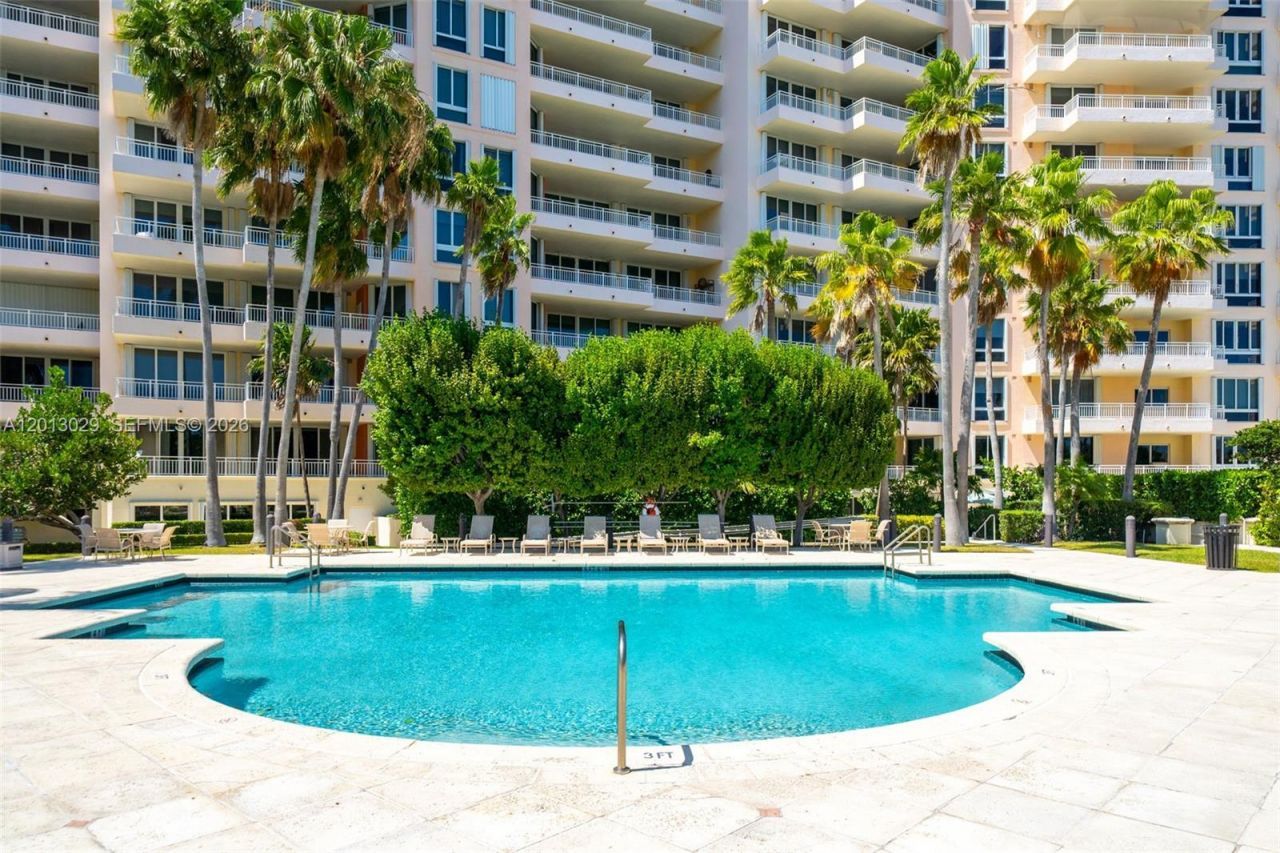 791 Crandon Blvd , Unit 404, Key Biscayne, FL 33149 Photo