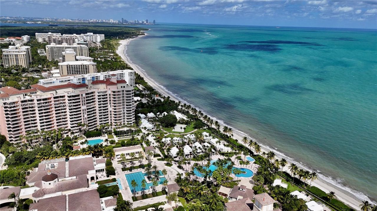 791 Crandon Blvd , Unit 404, Key Biscayne, FL 33149 Photo