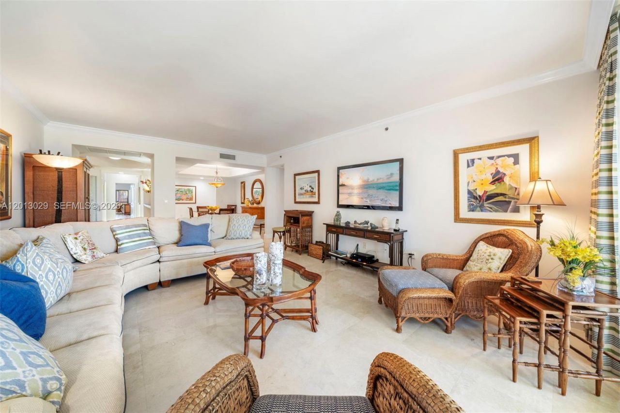 791 Crandon Blvd , Unit 404, Key Biscayne, FL 33149 Photo