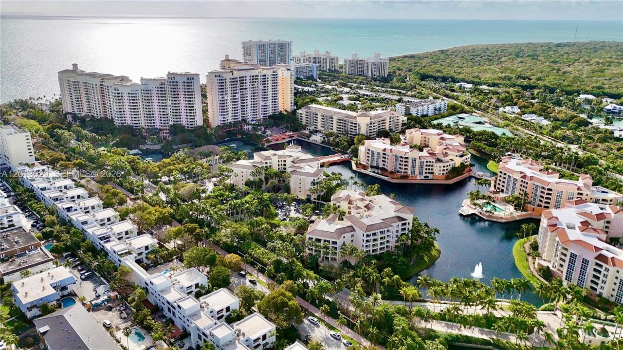 791 Crandon Blvd , Unit 404, Key Biscayne, FL 33149 Photo