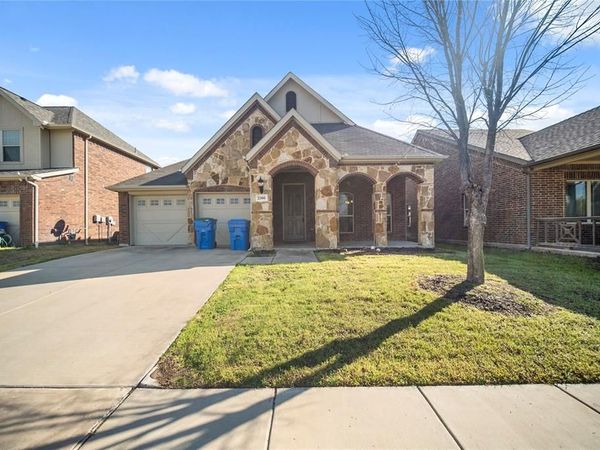 2306 Lucerne Drive, Rowlett, TX 75089