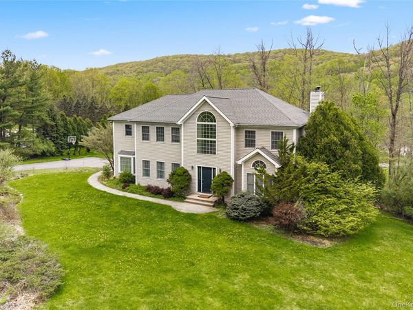 3 Miller Road, Putnam Valley, NY 10579
