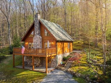 4502 Hileman Road, Bruceton Mills, WV 26525