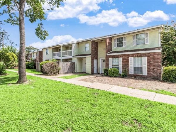 101 WILBOURN Drive , Unit 0102, Lafayette, LA 70506